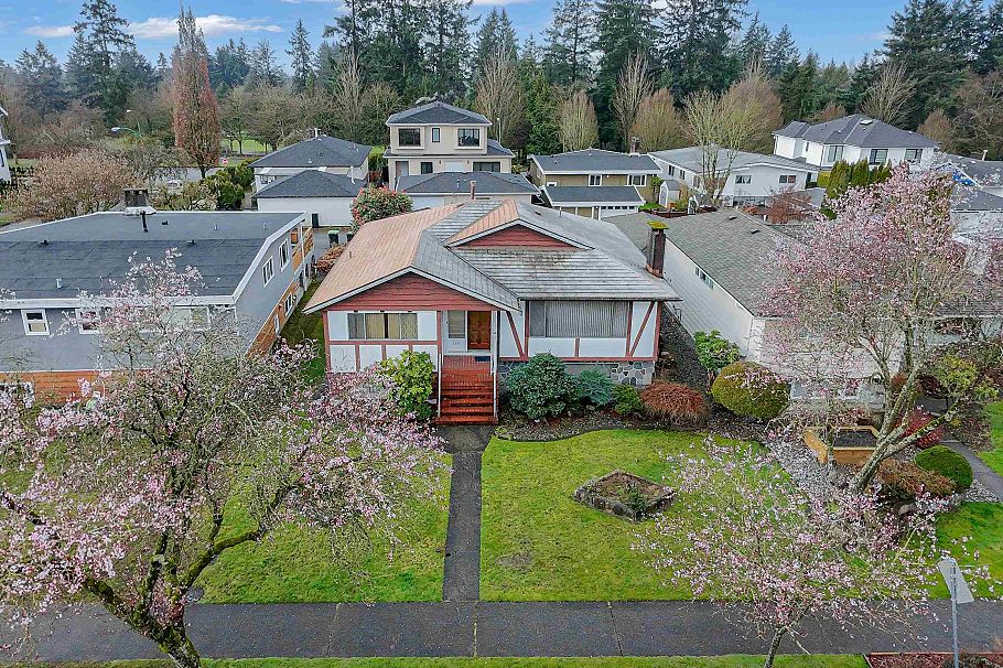 7281 Elmhurst Drive Vancouver, BC - 10