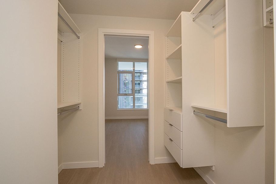 2704 4168 LOUGHEED HIGHWAY, Burnaby BC V5C 6A7 Burnaby, BC - 18