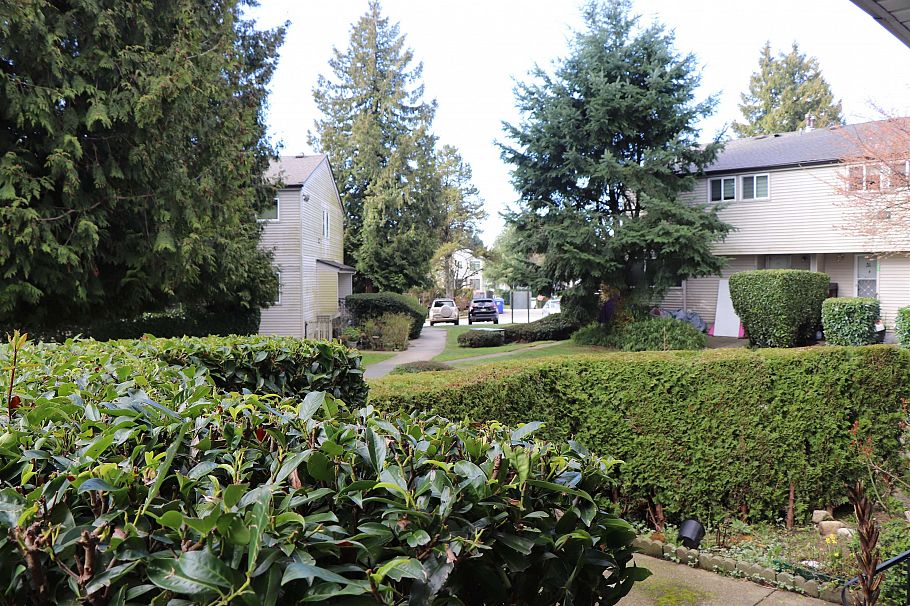 39 3421 E 49th Avenue Avenue Vancouver, BC - 7