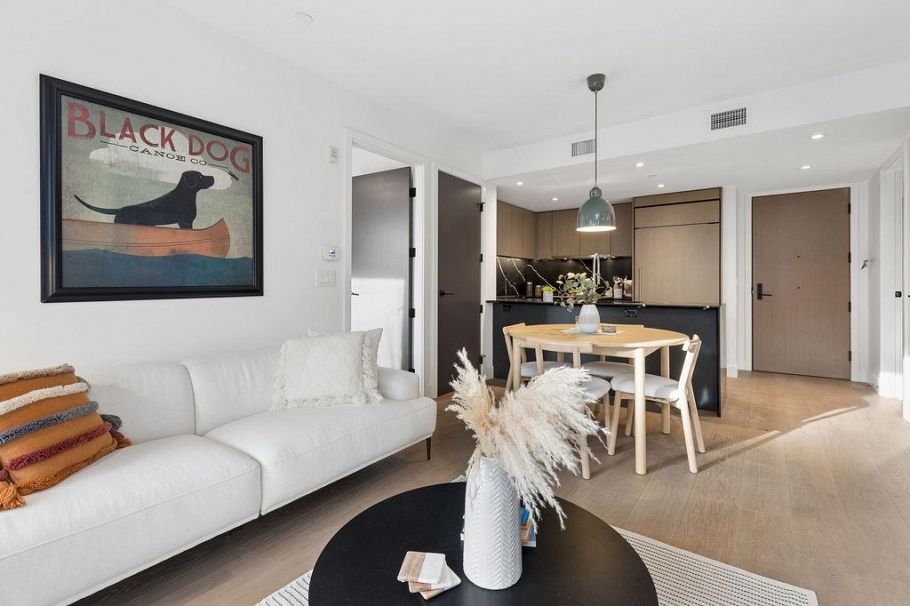 205 5089 Quebec Street Vancouver, BC - 12