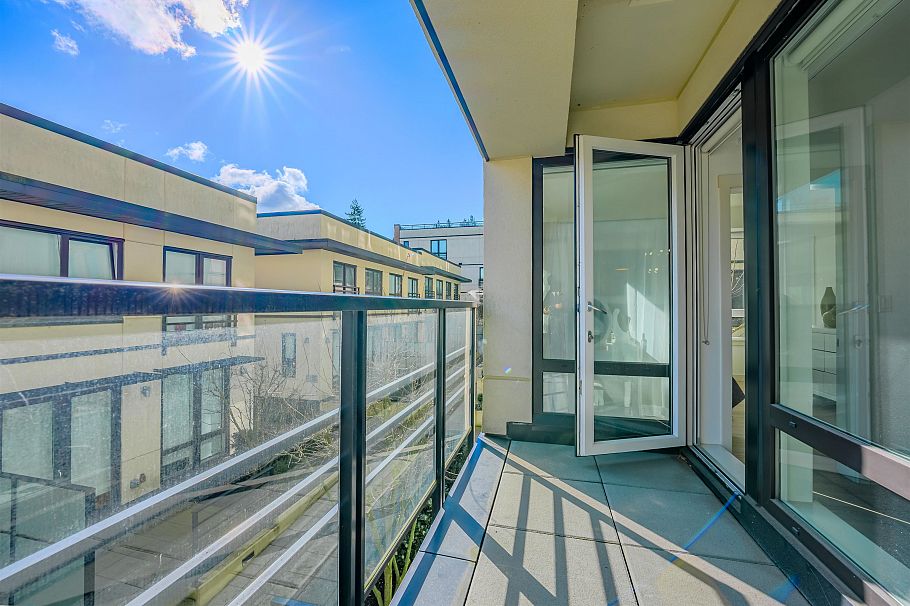 208 4408 Cambie Street Vancouver, BC - 31