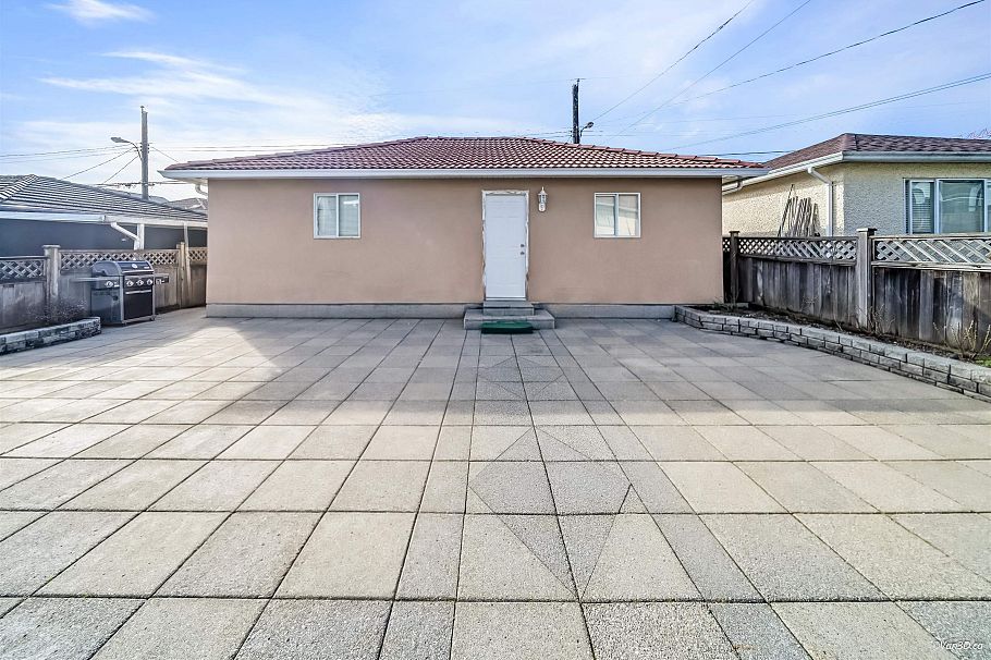 6575 Raleigh Street Vancouver, BC - 36