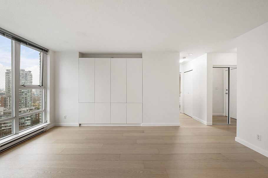 1507 602 Citadel Parade Vancouver, BC - 2