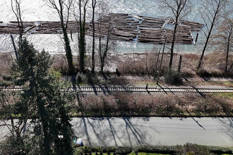 2387 Quayside Court Vancouver, BC - 29