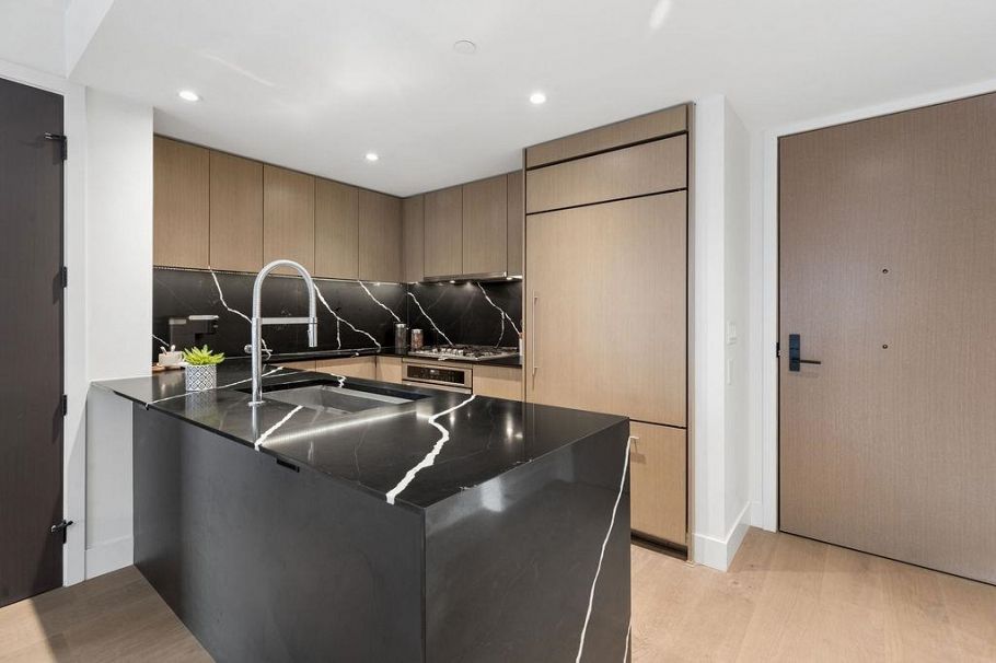 205 5089 Quebec Street Vancouver, BC - 16