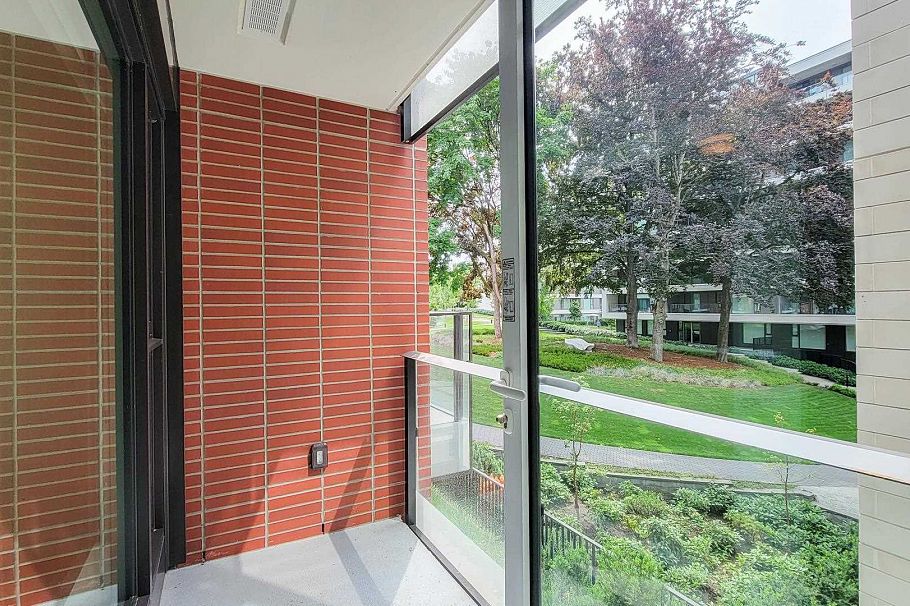 301 7128 Adera Street Vancouver, BC - 8