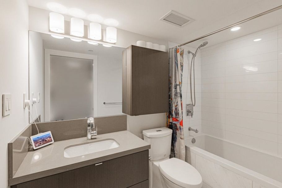 2907 8189 Cambie Street Vancouver, BC - 13