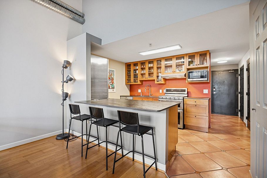 211 336 E 1st Avenue Vancouver, BC - 11