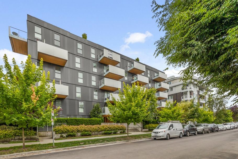 205 5089 Quebec Street Vancouver, BC - 34