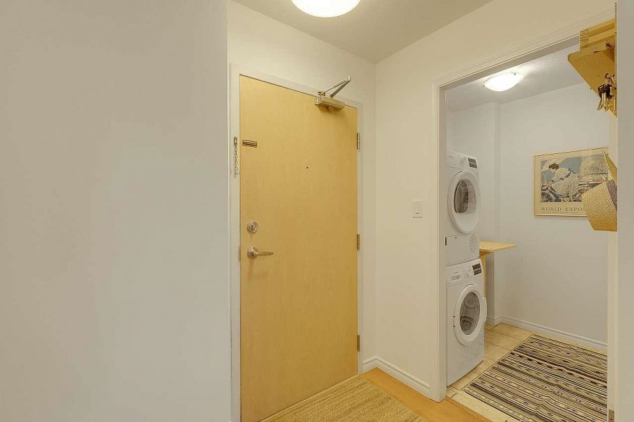 305 4868 Fraser Street Vancouver, BC - 21