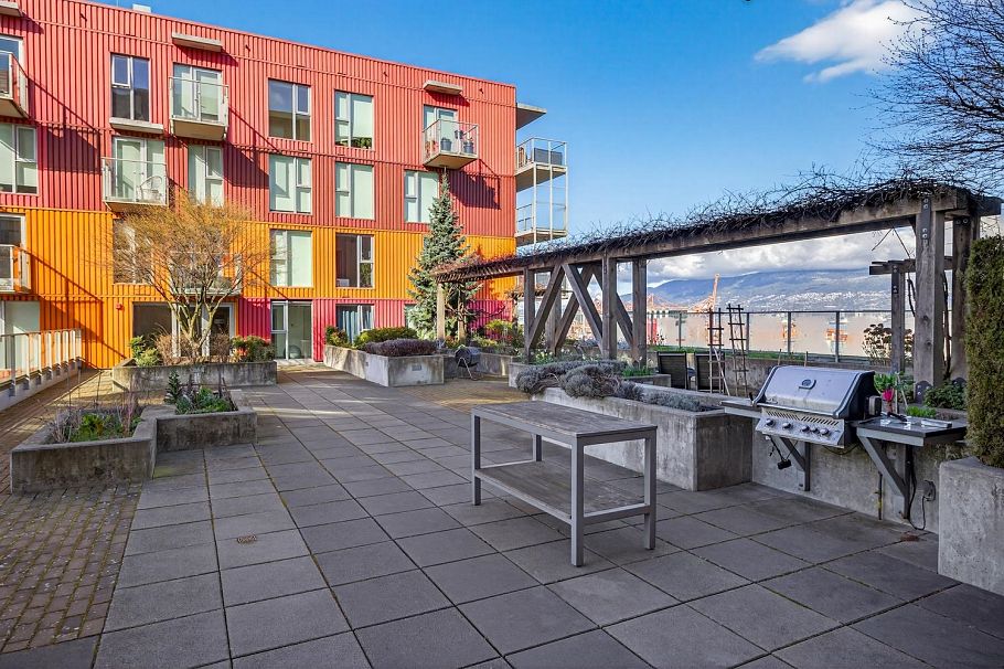 PH9 983 E Hastings Street Vancouver, BC - 22