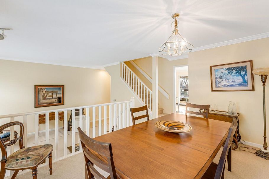 2387 Quayside Court Vancouver, BC - 5