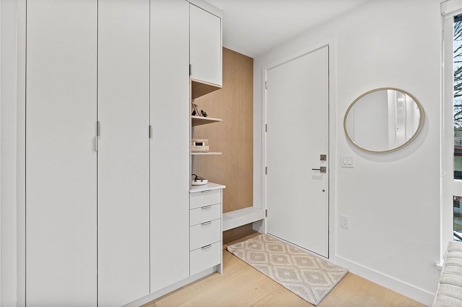 2 4963 Chester Street Vancouver, BC - 2