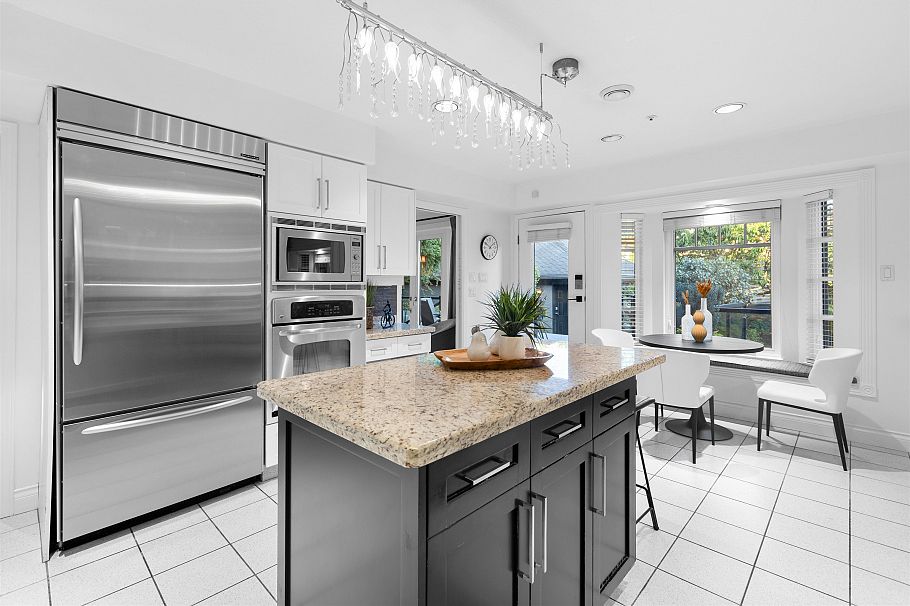 2318 Oliver Crescent Vancouver, BC - 17