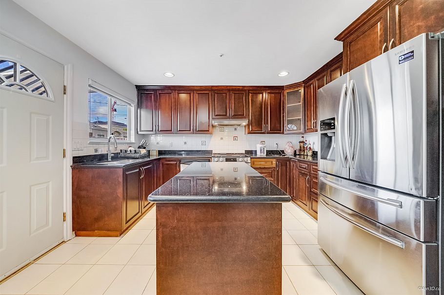 6575 Raleigh Street Vancouver, BC - 37