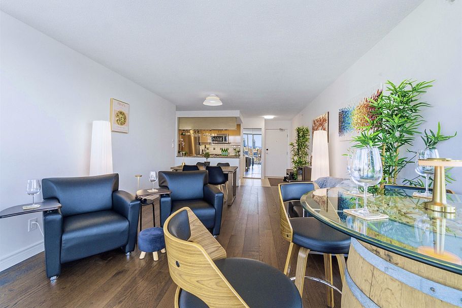 3608 1033 Marinaside Crescent Vancouver, BC - 6