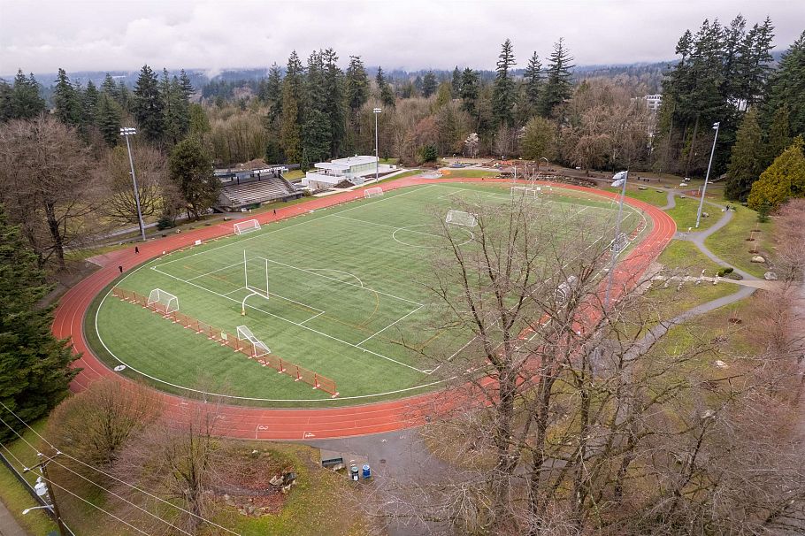 518 W 23rd Street North Vancouver, BC - 15