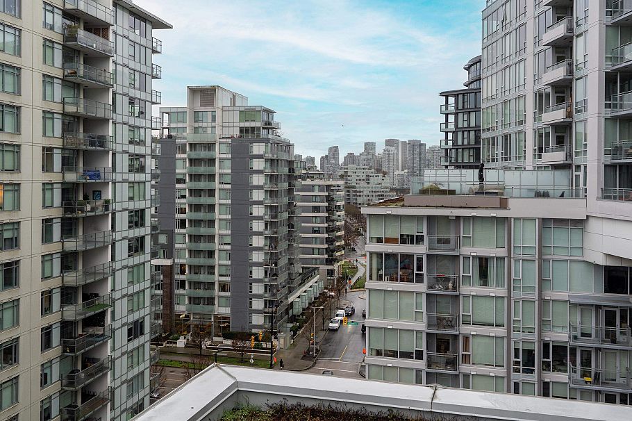 311 1618 Quebec Street Vancouver, BC - 28