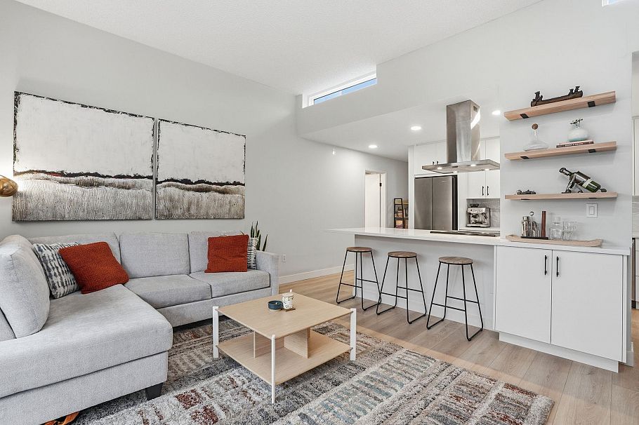 303 1516 Charles Street Vancouver, BC - 7