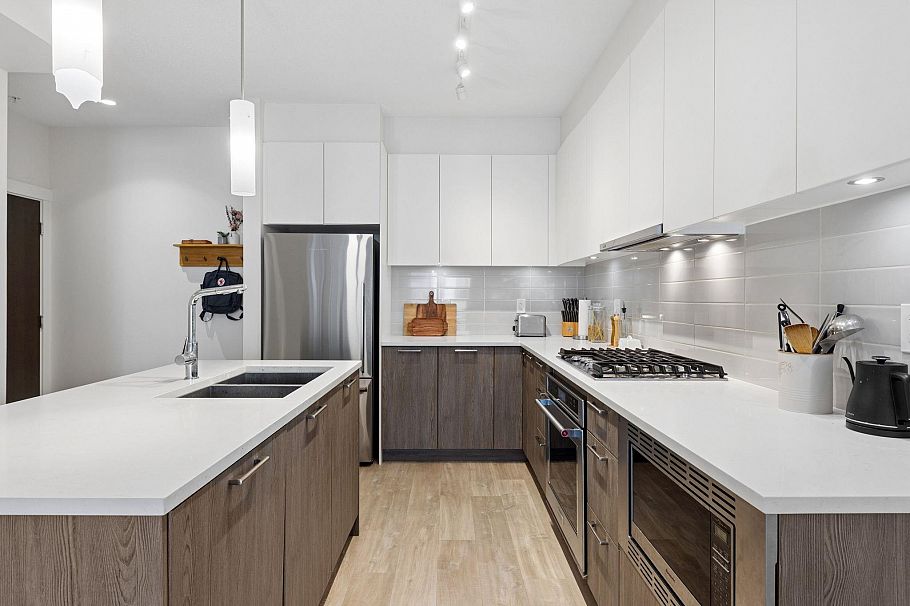 211 625 E 3rd Street North Vancouver, BC - 12