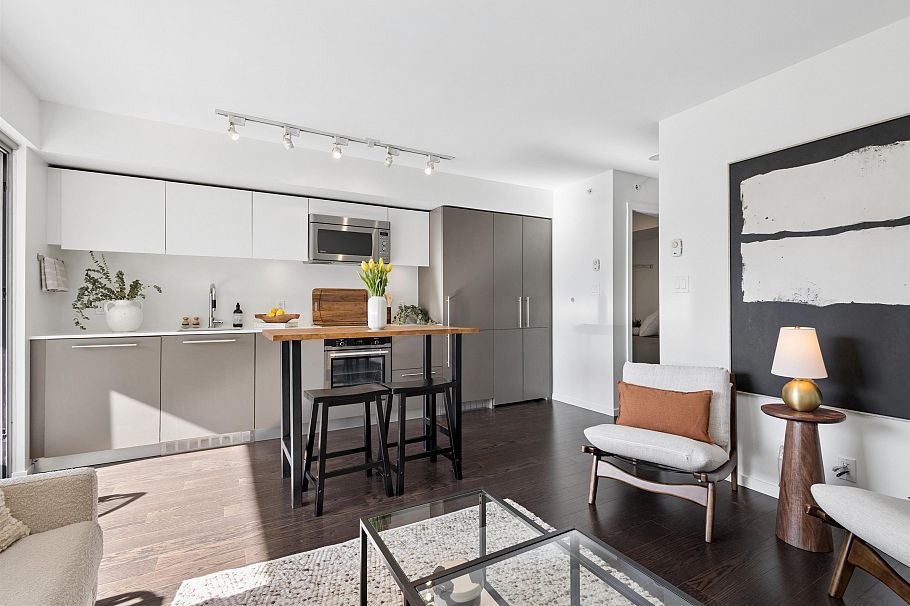 806 999 Seymour Street Vancouver, BC - 2