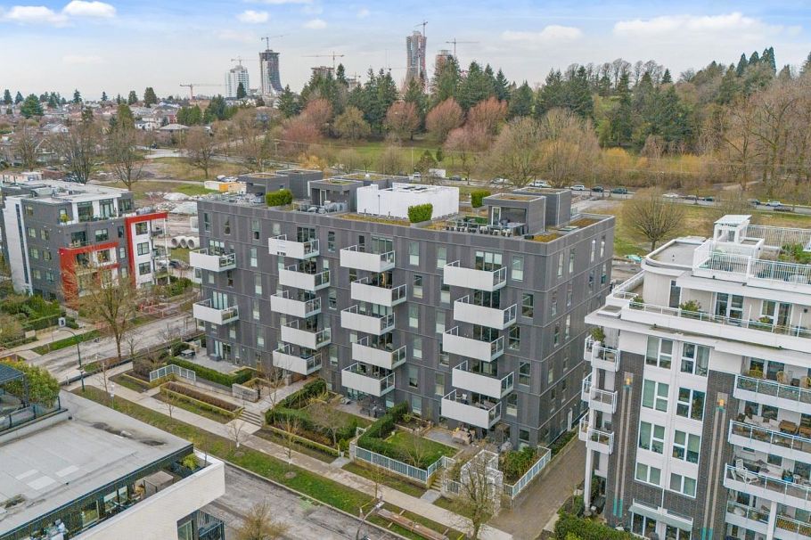 205 5089 Quebec Street Vancouver, BC - 36