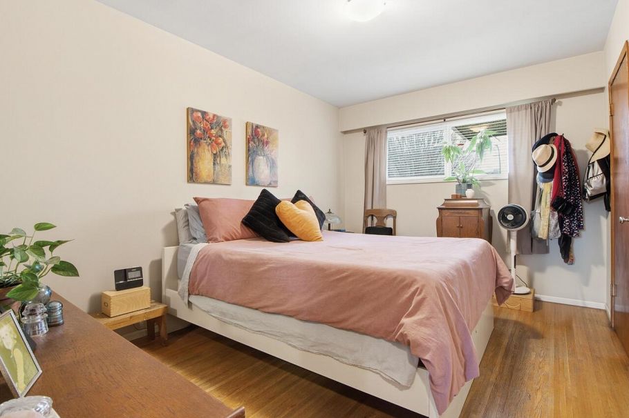 2935 Victoria Drive Vancouver, BC - 5