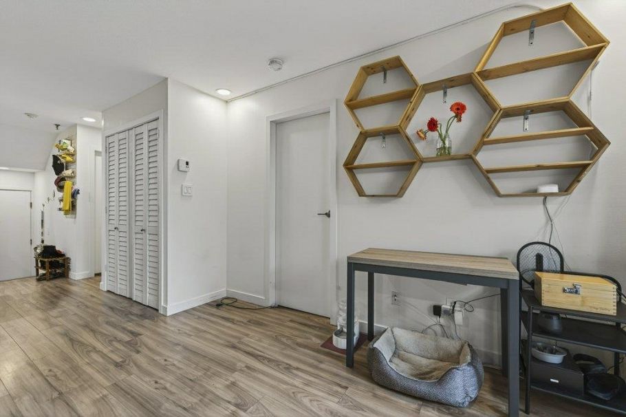 103 2333 Eton Street Vancouver, BC - 9