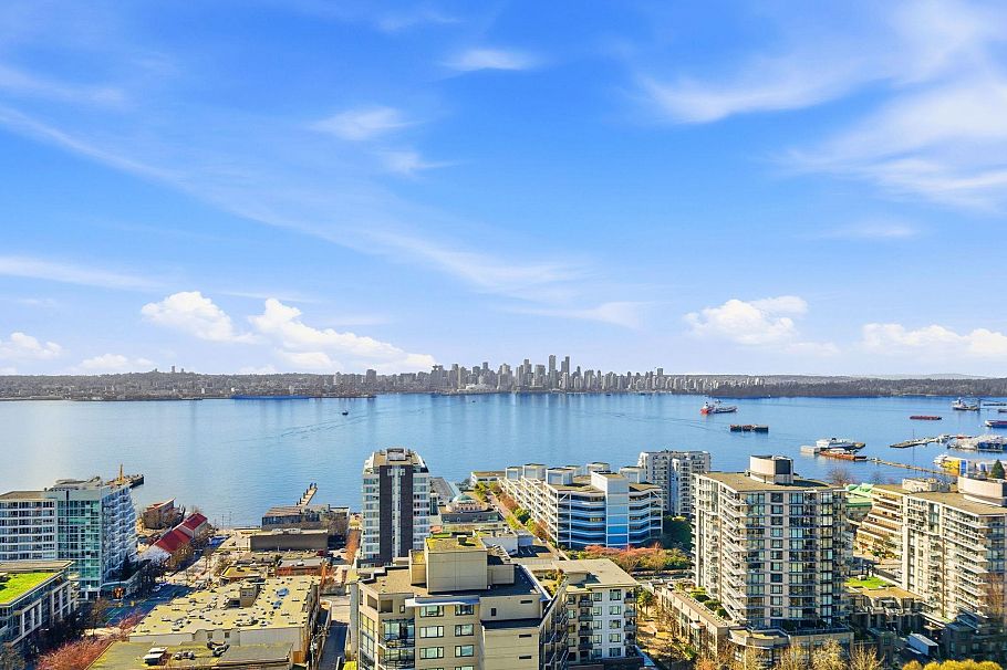 2201 120 W 2nd Street North Vancouver, BC - 2