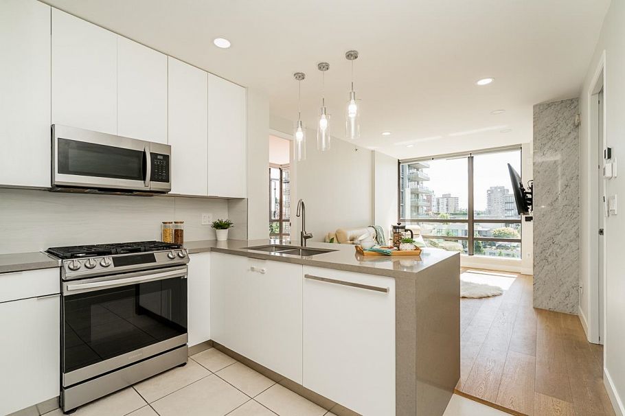 1002 170 W 1st Street North Vancouver, BC - 5