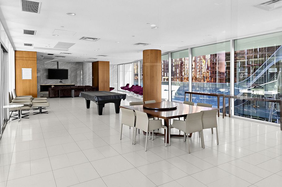 351 38 Smithe Street Vancouver, BC - 26