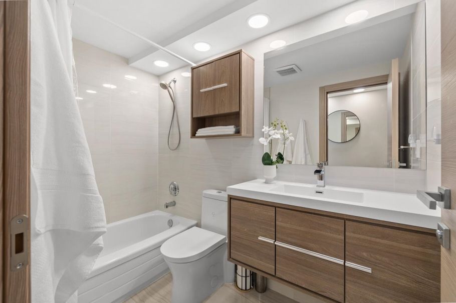 1601 2004 Fullerton Avenue North Vancouver, BC - 17