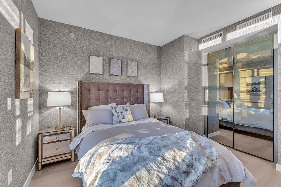 5205 1289 Hornby Street Vancouver, BC - 31