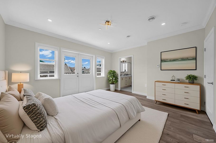 2936 E 2nd Avenue Vancouver, BC - 13