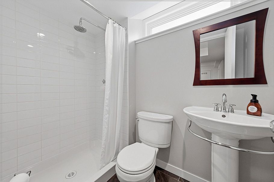 2223 Greylynn Crescent North Vancouver, BC - 27