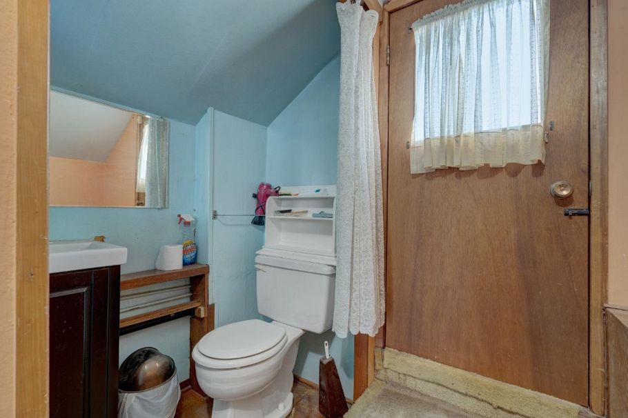 7405 West Boulevard Vancouver, BC - 17