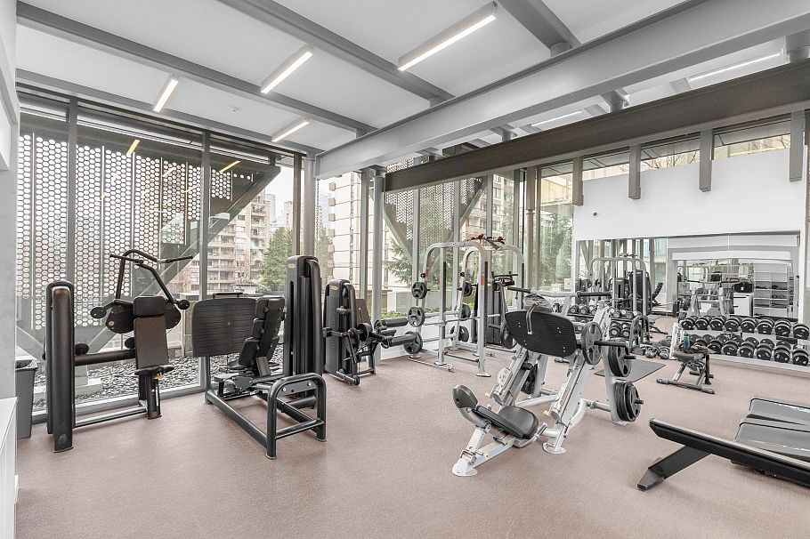 203 1365 Davie Street Vancouver, BC - 5