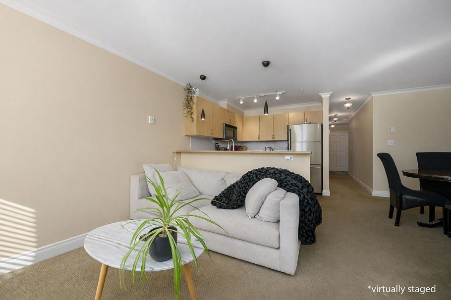 201 128 W 21st Street North Vancouver, BC - 5