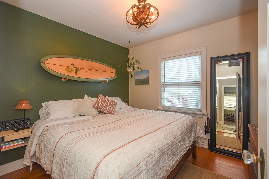 2881 Adanac Street Vancouver, BC - 7