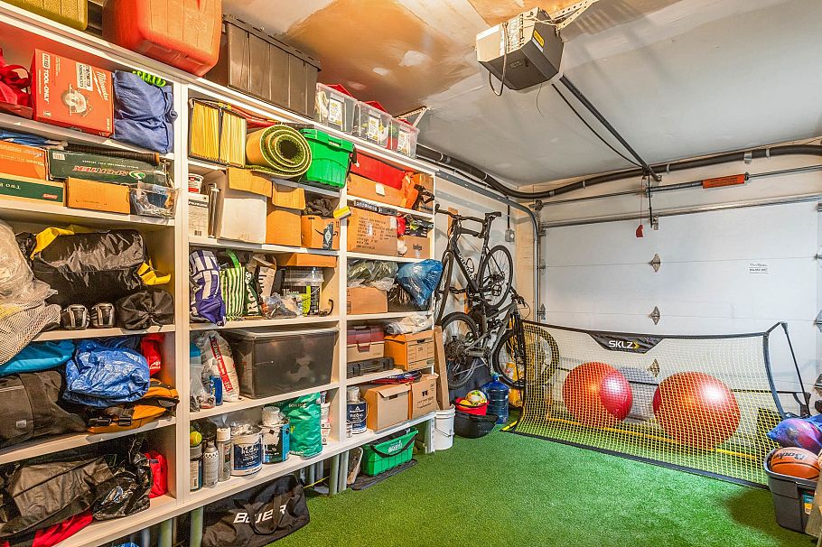 46 3939 Indian River Drive North Vancouver, BC - 30