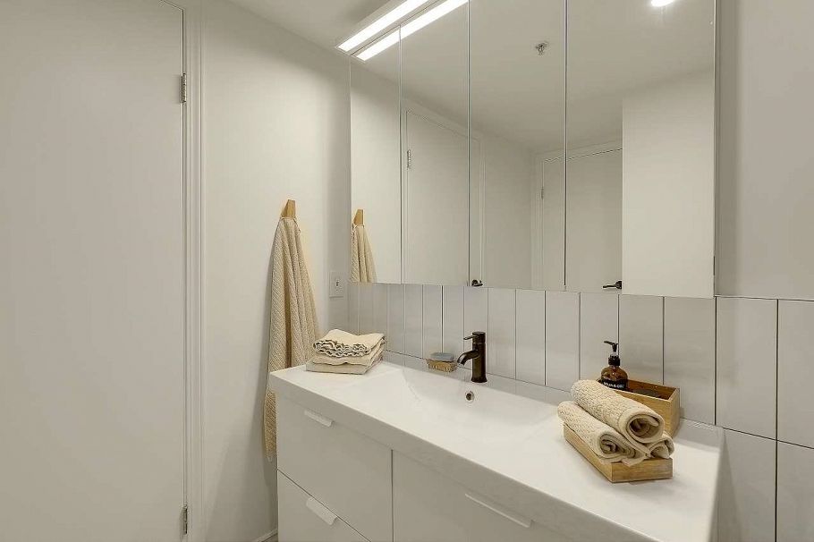 305 4868 Fraser Street Vancouver, BC - 24