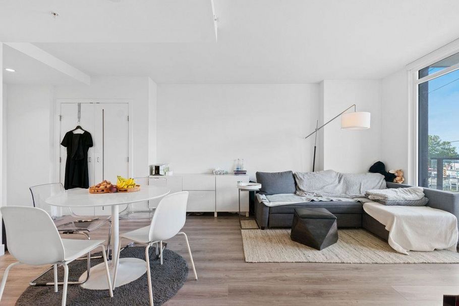 205 8188 Fraser Street Vancouver, BC - 14