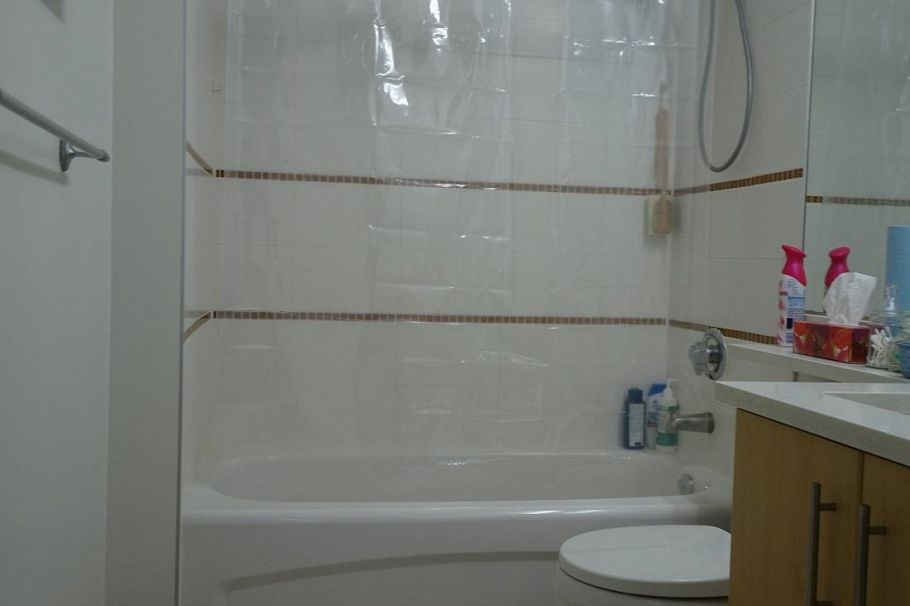 206 3660 Vanness Avenue Vancouver, BC - 7