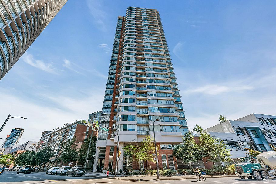 3101 688 Abbott Street Vancouver, BC - 2