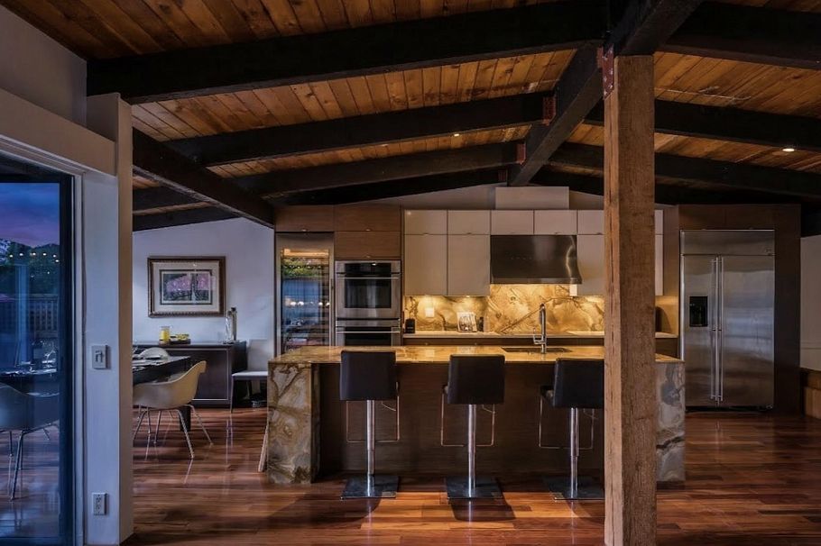 808 Seymour Boulevard North Vancouver, BC - 6