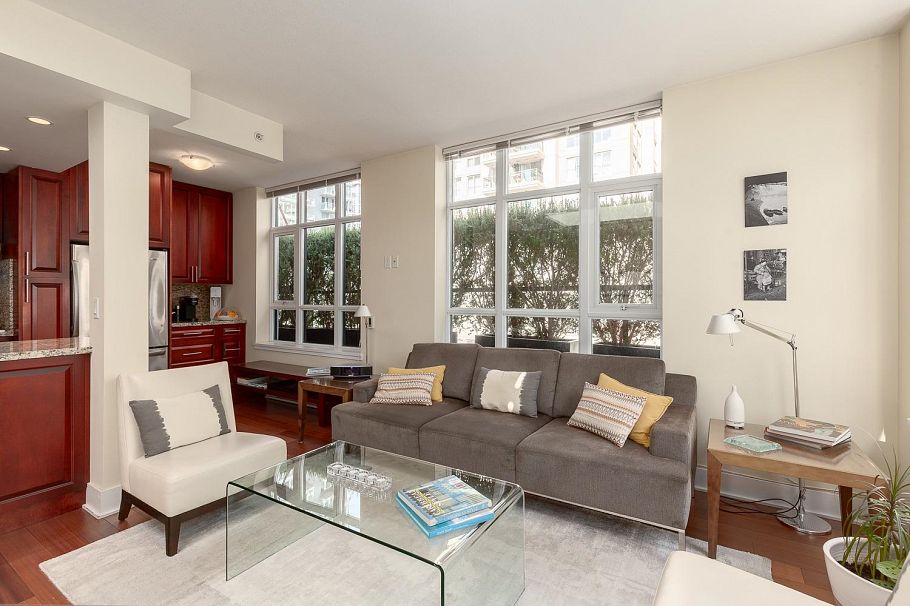 PH803 988 Richards Street Vancouver, BC - 10