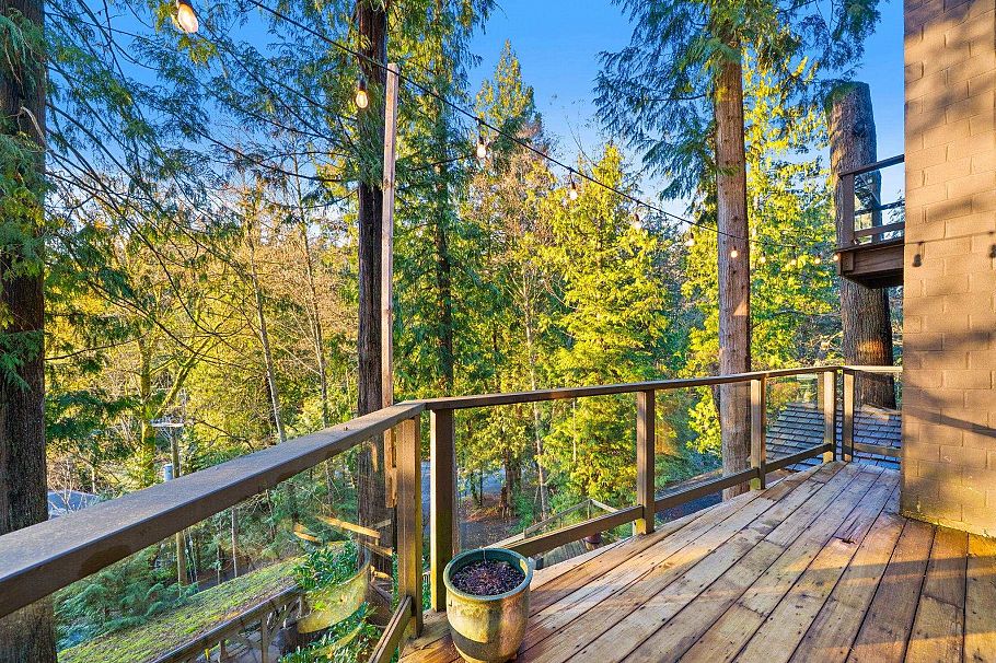 1616 Roxbury Road North Vancouver, BC - 26