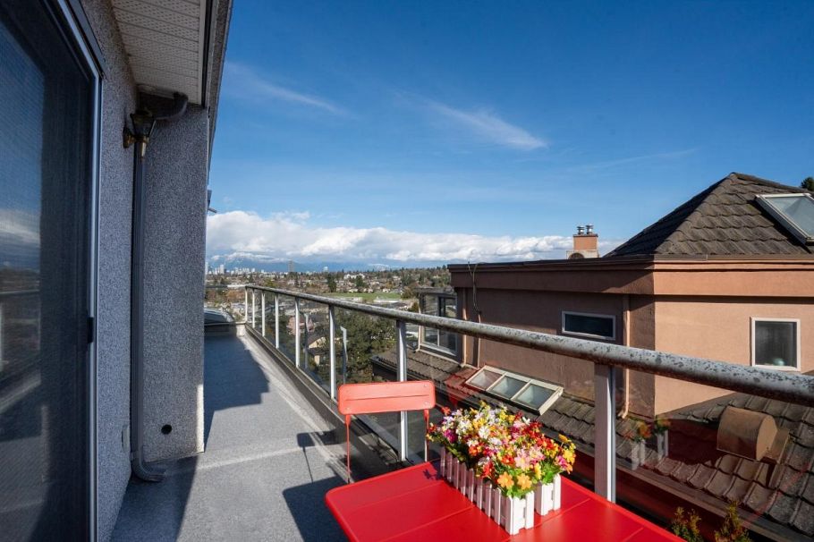 2856 W King Edward Avenue Vancouver, BC - 24