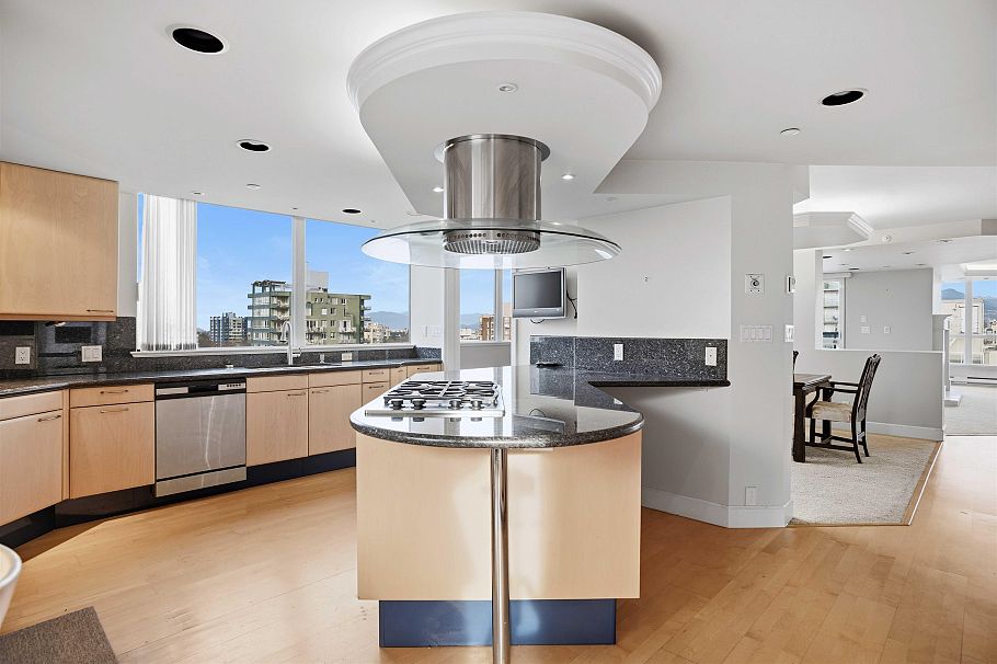 8 1350 W 14th Avenue Vancouver, BC - 11