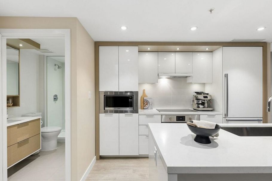 82 Switchmen Street Vancouver, BC - 11